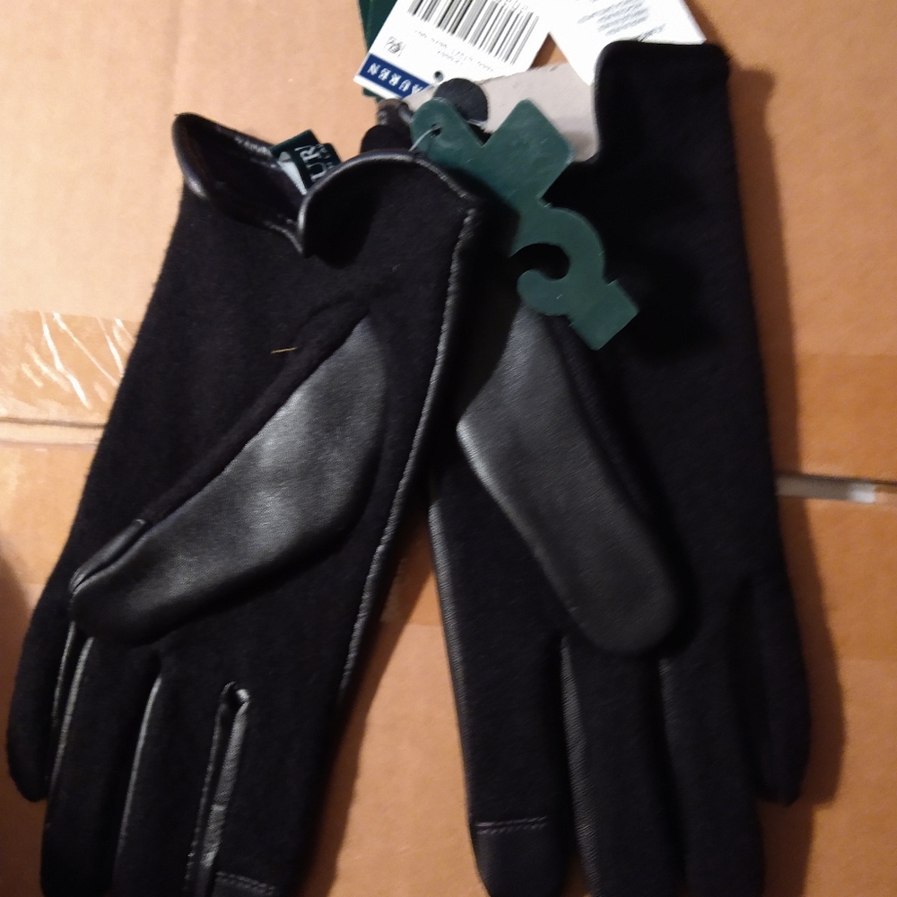 New Ralph Lauren women dress gloves,and 4 Kate Spade purses bundle package.